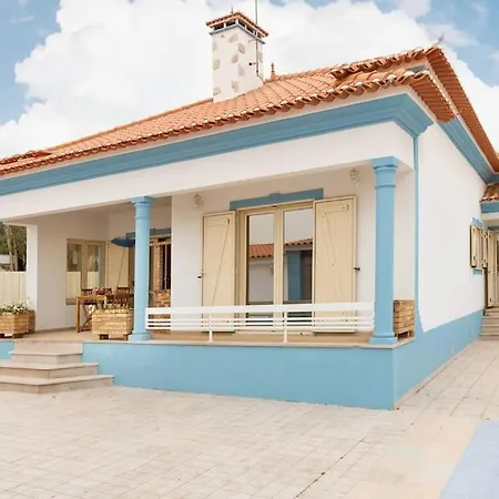 Casa Grutas - Spacious With Private Parking Salir de Porto