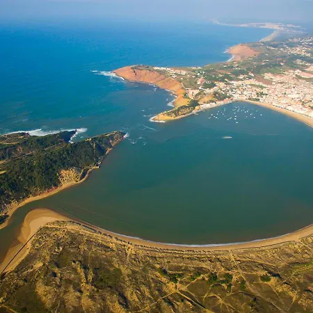 Casa Grutas - Spacious With Private Parking * Salir de Porto