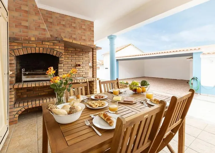 Casa Grutas - Spacious With Private Parking