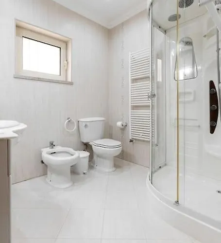 Nyaraló Casa Grutas - Spacious With Private Parking Salir de Porto