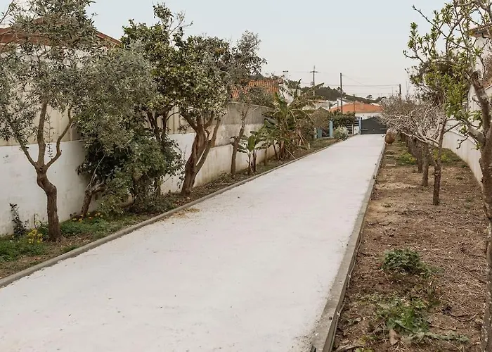 Casa Grutas - Spacious With Private Parking * Salir de Porto