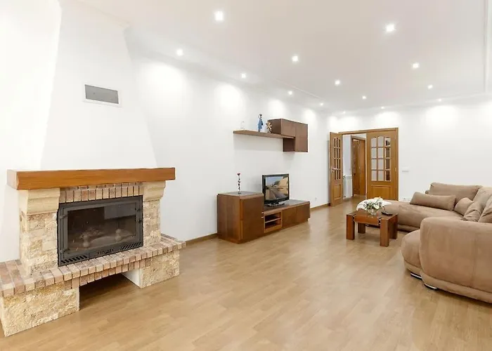 Nyaraló Casa Grutas - Spacious With Private Parking