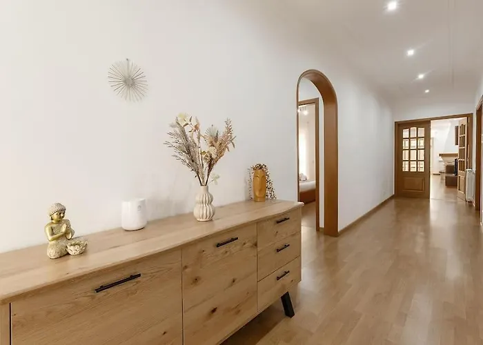 Casa Grutas - Spacious With Private Parking Nyaraló Salir de Porto