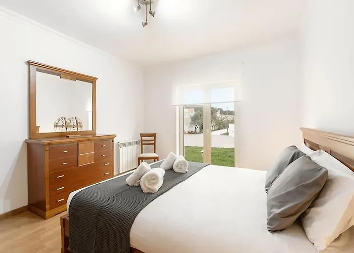 Casa Grutas - Spacious With Private Parking Nyaraló