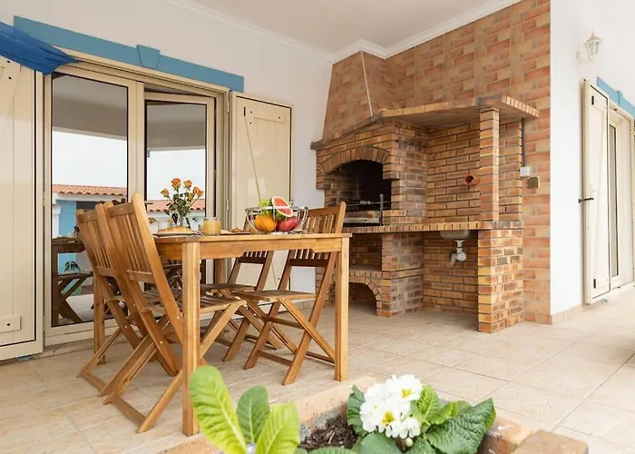 Casa Grutas - Spacious With Private Parking Nyaraló Salir de Porto